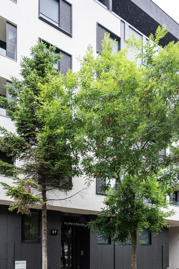Vertigo Modern Studio-Free Private Parking-Fast Wi-Fi Novi Sad Eksteriør billede